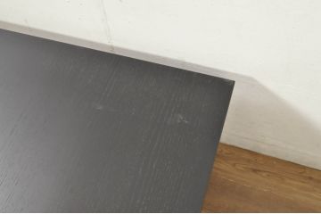 中古　北欧ブランド家具　希少な初期モデル　廃盤品　BoConcept(ボーコンセプト)　ルーゴ　スタイリッシュなデザインがかっこいいシンプルなローテーブル(センターテーブル、リビングテーブル)(R-080384)