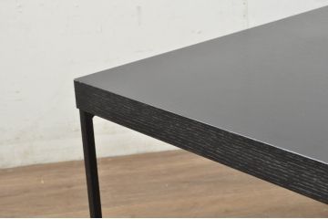 中古　北欧ブランド家具　希少な初期モデル　廃盤品　BoConcept(ボーコンセプト)　ルーゴ　スタイリッシュなデザインがかっこいいシンプルなローテーブル(センターテーブル、リビングテーブル)(R-080384)