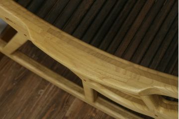 中古　美品　イシモクコーポレーション　桐子モダン　落ち着きのあるくつろぎ空間を演出してくれるロッキングチェア(アームチェア、椅子、イス、揺り椅子)(定価約32万円)(R-080385)