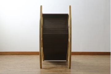 中古　美品　イシモクコーポレーション　桐子モダン　落ち着きのあるくつろぎ空間を演出してくれるロッキングチェア(アームチェア、椅子、イス、揺り椅子)(定価約32万円)(R-080385)
