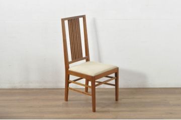 中古　美品　ウォールナット材　ロックストーン(ROCK STONE)　PM116 A&C　シンプルなデザインが取り入れやすいダイニングチェア4脚セット(サイドチェア、アームレスチェア、椅子、イス、バラ売り可能)(定価4脚で約32万円)(R-080388)