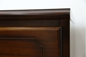中古　美品　カリモク家具(karimoku)　COLONIAL(コロニアル)シリーズ　QC1904　カントリースタイルのお部屋作りにおすすめのおしゃれなチェスト(サイドチェスト、引き出し)(R-080389)