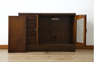 中古　美品　カリモク家具(karimoku)　COLONIAL(コロニアル)シリーズ　QC3607NK　カントリースタイルのお部屋作りにおすすめのおしゃれなオーディオボード(サイドボード、ローボード、収納棚、戸棚)(R-080390)