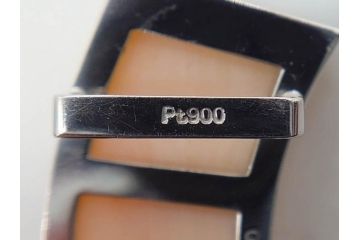 ピンク珊瑚(桃色)　Pt900(プラチナ)　気品を感じる帯留(白金、帯留め、着物道具、和装小物、アクセサリー)(R-080395)