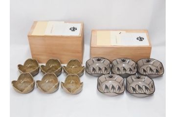 十三代 中里太郎右衛門　絵唐津　平向付　約14cm　4.6寸/黄唐津　割山椒向付　約12cm　4寸　落ち着いた味わい深い向付11客セット(花、深皿、深鉢、和皿、和食器、共箱付き、四寸六分、四寸)(R-080398)