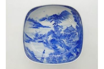 陶玉園　五助製　瀬戸焼　染付　楼閣山水図　約18cm　5.7寸　緻密に描かれたデザインが美しい鉢(風景、深皿、和皿、中皿、変形皿、深鉢、和食器、裏印、五寸七分)(R-080400)