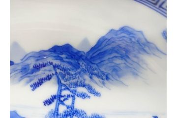 陶玉園　五助製　瀬戸焼　染付　楼閣山水図　約18cm　5.7寸　緻密に描かれたデザインが美しい鉢(風景、深皿、和皿、中皿、変形皿、深鉢、和食器、裏印、五寸七分)(R-080400)
