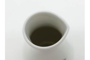 戦前　オールド香蘭社　有田焼　鯉　跳躍感を感じるデザインが魅力の徳利2点セット(魚、流水、跳鯉、とっくり、酒器、一輪挿し、花瓶、花器、花生、花入、和食器、裏印)(R-080401)