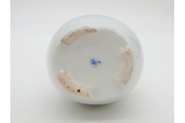 戦前　オールド香蘭社　有田焼　鯉　跳躍感を感じるデザインが魅力の徳利2点セット(魚、流水、跳鯉、とっくり、酒器、一輪挿し、花瓶、花器、花生、花入、和食器、裏印)(R-080401)