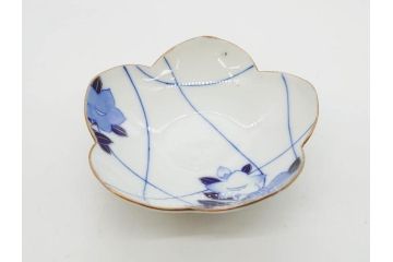 戦前　オールド香蘭社　有田焼　染付　色絵　金彩　(豆皿)約7cm　2.3寸/(花形皿)約10cm　3.2寸/(小皿)約11cm　3.4寸　(中皿)約14cm　4.6寸　様々なお料理が映える香蘭社の皿14点セット(ススキ、竹、桐、花、醤油皿、銘々皿、なます皿、深皿、変形皿、和皿、和食器、裏印、二寸三分、三寸二分、三寸四分、四寸六分)(R-080404)