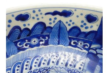 江戸〜明治期　永楽年製　古伊万里　染付　大皿　深鉢　深皿　約38cm　1尺2寸　緻密な絵付けが魅力の鉢(花、人物、風景、窓絵、青花、和食器、和皿、尺皿、一尺二寸)(R-080405)