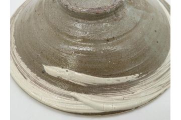 小林東五　對州窯　刷毛目(はけめ)　約21cm　6.8寸　独特の風合いが魅力の平皿(深皿、和皿、和食器、六寸八分、共箱付き)(R-080408)