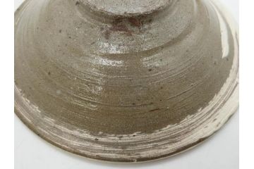 小林東五　對州窯　刷毛目(はけめ)　約21cm　6.8寸　独特の風合いが魅力の平皿(深皿、和皿、和食器、六寸八分、共箱付き)(R-080408)