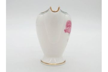 鳴海製陶　ナルミ　NARUMI　カレス(CARESS)　サンドイッチトレー　クリーマー　シュガーポット　カップ&ソーサー　プレート　優雅な寛ぎの時間を演出するナルミ洋食器10点セット(C&S、サンドウィッチトレイ、ミルクジャー、ティー、コーヒー、薔薇、バラ、碗皿、デザート皿、金彩)(R-080409)
