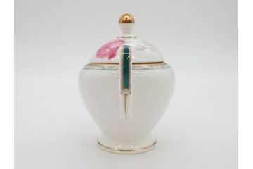 鳴海製陶　ナルミ　NARUMI　カレス(CARESS)　サンドイッチトレー　クリーマー　シュガーポット　カップ&ソーサー　プレート　優雅な寛ぎの時間を演出するナルミ洋食器10点セット(C&S、サンドウィッチトレイ、ミルクジャー、ティー、コーヒー、薔薇、バラ、碗皿、デザート皿、金彩)(R-080409)