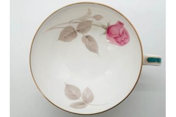 鳴海製陶　ナルミ　NARUMI　カレス(CARESS)　サンドイッチトレー　クリーマー　シュガーポット　カップ&ソーサー　プレート　優雅な寛ぎの時間を演出するナルミ洋食器10点セット(C&S、サンドウィッチトレイ、ミルクジャー、ティー、コーヒー、薔薇、バラ、碗皿、デザート皿、金彩)(R-080409)