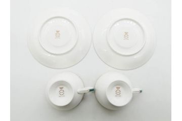 鳴海製陶　ナルミ　NARUMI　カレス(CARESS)　サンドイッチトレー　クリーマー　シュガーポット　カップ&ソーサー　プレート　優雅な寛ぎの時間を演出するナルミ洋食器10点セット(C&S、サンドウィッチトレイ、ミルクジャー、ティー、コーヒー、薔薇、バラ、碗皿、デザート皿、金彩)(R-080409)