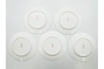 鳴海製陶　ナルミ　NARUMI　カレス(CARESS)　サンドイッチトレー　クリーマー　シュガーポット　カップ&ソーサー　プレート　優雅な寛ぎの時間を演出するナルミ洋食器10点セット(C&S、サンドウィッチトレイ、ミルクジャー、ティー、コーヒー、薔薇、バラ、碗皿、デザート皿、金彩)(R-080409)