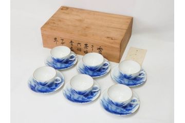 戦前　オールド香蘭社　有田焼　染付　アザミ　清楚な美しさが際立つカップ&ソーサー6客セット(薊、花、C&S、洋食器、裏印、共箱付き)(R-080410)