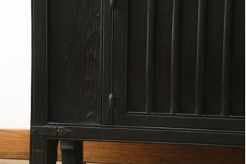 アンティーク家具　李朝家具　アジアンテイストの空間づくりにおすすめなローボード(収納棚、戸棚、テレビ台、テレビボード、リビングボード、花台、飾り台、ベンチ)(R-080415)