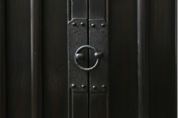 アンティーク家具　李朝家具　アジアンテイストの空間づくりにおすすめなローボード(収納棚、戸棚、テレビ台、テレビボード、リビングボード、花台、飾り台、ベンチ)(R-080415)