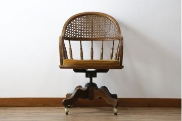 アメリカビンテージ　アメリカモデル　DREXEL HERITAGE(ドレクセルヘリテイジ)　エレガントで格調高い雰囲気漂うデスクチェア(回転チェア、回転椅子、アームチェア、イス、椅子、ヴィンテージ)(R-080416)
