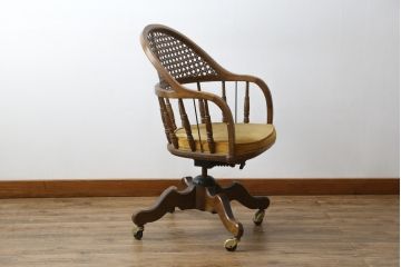 アメリカビンテージ　アメリカモデル　DREXEL HERITAGE(ドレクセルヘリテイジ)　エレガントで格調高い雰囲気漂うデスクチェア(回転チェア、回転椅子、アームチェア、イス、椅子、ヴィンテージ)(R-080416)