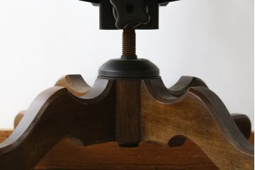 アメリカビンテージ　アメリカモデル　DREXEL HERITAGE(ドレクセルヘリテイジ)　エレガントで格調高い雰囲気漂うデスクチェア(回転チェア、回転椅子、アームチェア、イス、椅子、ヴィンテージ)(R-080416)