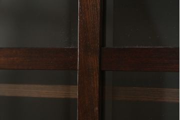 中古　美品!!　岩谷堂箪笥　漆塗り　和の情緒を感じる佇まいが魅力的な収納力抜群の水屋箪笥(食器棚、カップボード、戸棚、収納棚、キャビネット、上下バラ売り可能)(R-080417)