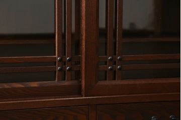 中古　美品!!　国産職人手造り　タモ材　桐(キリ)材　風雅　和洋どちらの空間にも馴染みやすい上質な作りの水屋箪笥サイドボード(収納棚、戸棚、サイドキャビネット、食器棚)(R-080419)