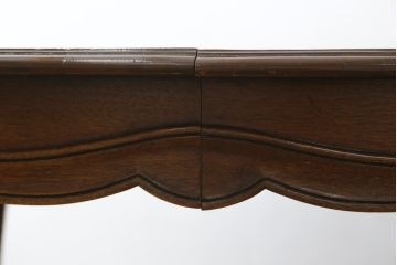 中古　DREXEL HERITAGE(ドレクセルヘリテイジ)　Touraine(ツーレイン)　滑らかな曲線が優雅な印象のダイニングテーブル(エクステンションテーブル、食卓、4人掛け、6人掛け、8人掛け、オーバル型)(定価約80万円)(R-080420)