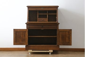 中古　美品　えぞ民芸家具製作所　インテリアえぞ(EZO)　ナラ材　グレースシリーズ　クラシカルで落ち着いた雰囲気が魅力的なライティングビューロー85(簿記机、ワークデスク、在宅用、在宅ワーク用、サイドキャビネット)(定価約236000円)(R-080422)