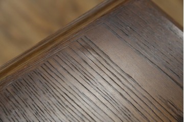 中古　美品　えぞ民芸家具製作所　インテリアえぞ(EZO)　ナラ材　グレースシリーズ　クラシカルで落ち着いた雰囲気が魅力的なライティングビューロー85　定価約236000円相当　(R-080422)