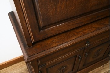 中古　美品　えぞ民芸家具製作所　インテリアえぞ(EZO)　ナラ材　グレースシリーズ　クラシカルで落ち着いた雰囲気が魅力的なライティングビューロー85　定価約236000円相当　(R-080422)