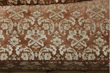 中古　maruni(マルニ木工)　優雅な佇まいが魅力的な2Pソファ　定価約30万円　(R-080423)