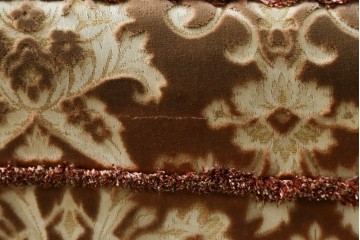 中古　maruni(マルニ木工)　優雅な佇まいが魅力的な2Pソファ　定価約30万円　(R-080423)