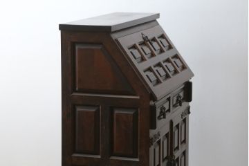 中古　美品　松本民芸家具　金具付きのデザインが目を引くクラシカルで美しいS.P型ライティングビューロー(簿記机、ワークデスク、在宅用、在宅ワーク用、サイドキャビネット)(定価約109万円)(R-080426)