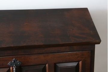 中古　美品　松本民芸家具　金具付きのデザインが目を引くクラシカルで美しいS.P型ライティングビューロー(簿記机、ワークデスク、在宅用、在宅ワーク用、サイドキャビネット)(定価約109万円)(R-080426)