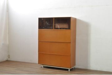 中古　美品　arflex(アルフレックス)　COMPOSER(コンポーザー)　シンプルで洗練されたデザインが魅力的なキャビネット(収納棚、戸棚、サイドボード)(定価約30万円)(R-080434)