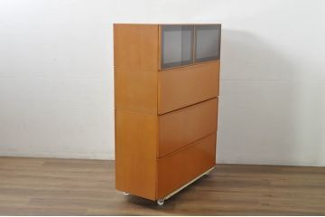 中古　美品　arflex(アルフレックス)　COMPOSER(コンポーザー)　シンプルで洗練されたデザインが魅力的なキャビネット(収納棚、戸棚、サイドボード)(定価約30万円)(R-080434)