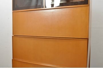 中古　美品　arflex(アルフレックス)　COMPOSER(コンポーザー)　シンプルで洗練されたデザインが魅力的なキャビネット(収納棚、戸棚、サイドボード)(定価約30万円)(R-080434)