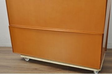 中古　美品　arflex(アルフレックス)　COMPOSER(コンポーザー)　シンプルで洗練されたデザインが魅力的なキャビネット(収納棚、戸棚、サイドボード)(定価約30万円)(R-080434)