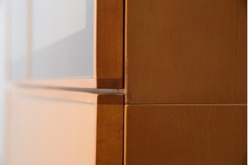 中古　美品　arflex(アルフレックス)　COMPOSER(コンポーザー)　シンプルで洗練されたデザインが魅力的なキャビネット　定価約30万円　(R-080434)