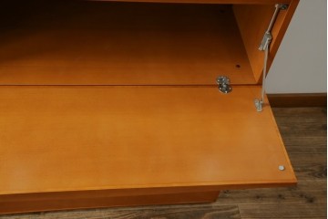 中古　美品　arflex(アルフレックス)　COMPOSER(コンポーザー)　シンプルで洗練されたデザインが魅力的なキャビネット　定価約30万円　(R-080434)