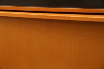 中古　美品　arflex(アルフレックス)　COMPOSER(コンポーザー)　シンプルで洗練されたデザインが魅力的なキャビネット　定価約30万円　(R-080434)