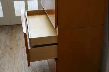 中古　美品　arflex(アルフレックス)　COMPOSER(コンポーザー)　シンプルで洗練されたデザインが魅力的なキャビネット　定価約30万円　(R-080434)