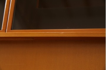 中古　美品　arflex(アルフレックス)　COMPOSER(コンポーザー)　シンプルで洗練されたデザインが魅力的なキャビネット　定価約30万円　(R-080434)