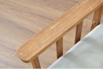 ビンテージ家具　スウェード生地　使いこまれた風合いが趣溢れる折り畳みのディレクターズチェア2脚セット(椅子、イス、アームチェア、ヴィンテージ、バラ売り可能)(R-080437)