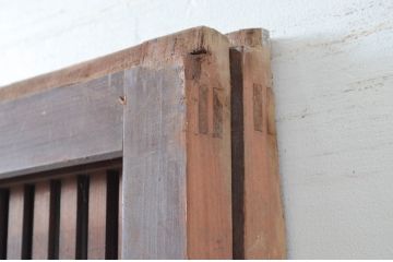 アンティーク建具　上手物!!　腰板欅(ケヤキ)材　風情のある佇まいが魅力的な格子戸2枚セット(建具、引き戸)(R-080440)