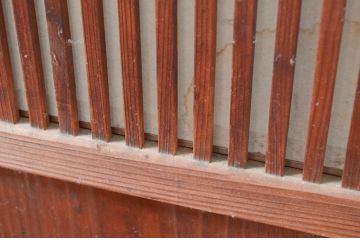 アンティーク建具　どこか懐かしい雰囲気を醸し出す裏障子付き格子戸2枚セット(引き戸、障子戸)(R-080441)